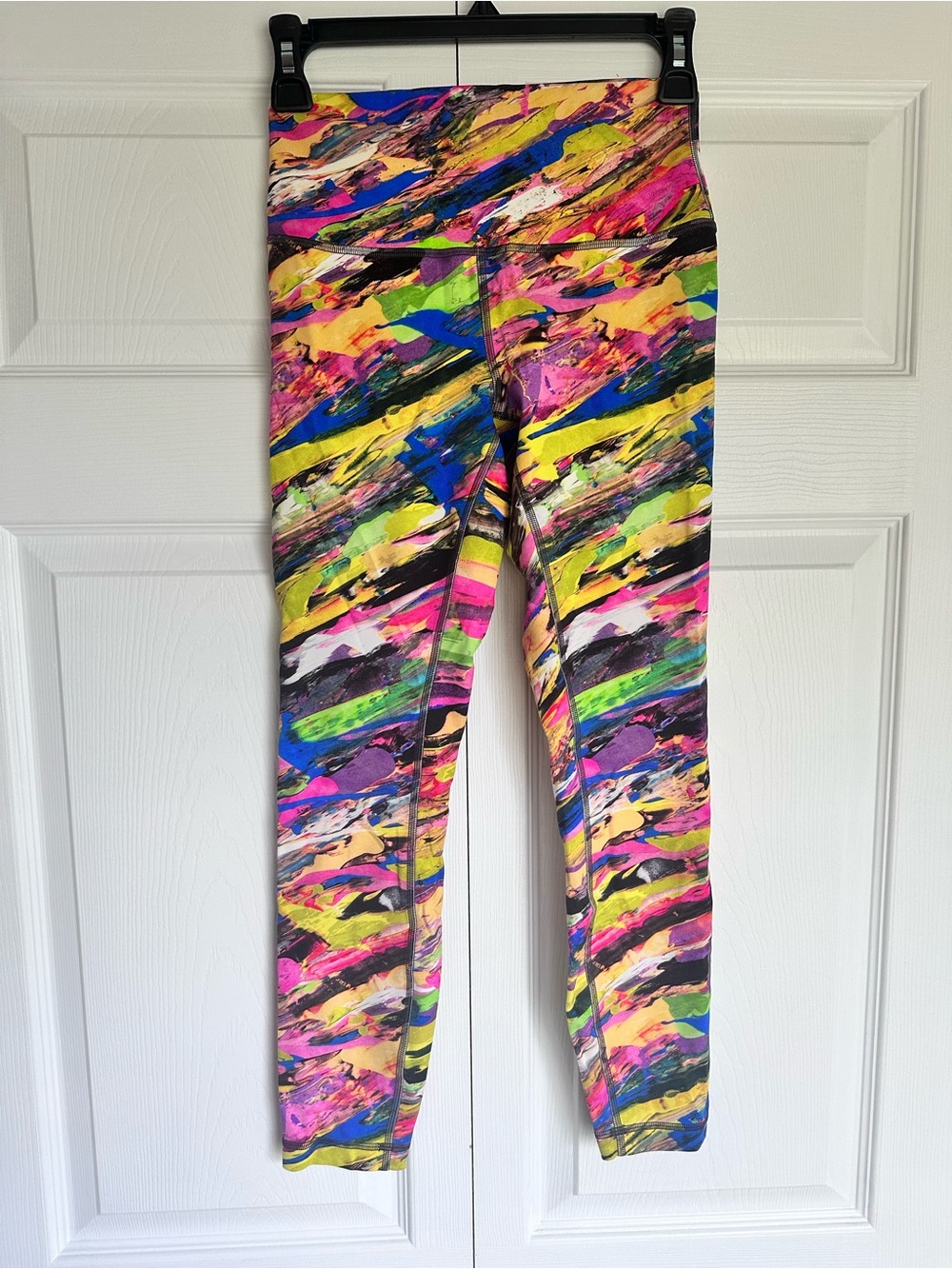 Lululemon Multicolor Print Active Leggings